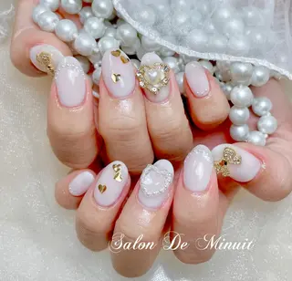 ネイル Momo 🤍のネイルデザイン