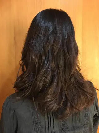 セミロング たなか ちあきのヘアスタイル