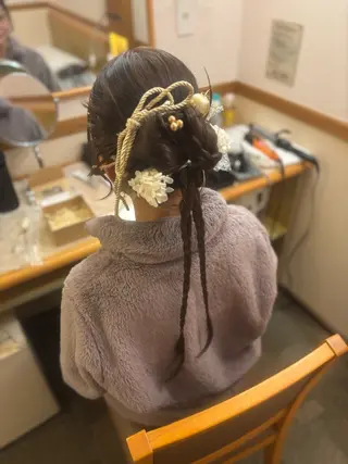 ヘアアレンジ ✨ブリーチなし透明感 ✨カラー💍Yuriのヘアスタイル