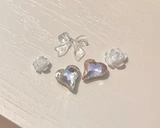 ネイル atelier fig所属・💐 SATSUKIのネイルデザイン