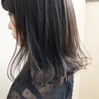 ミディアム カラー ツキノキ ミナのヘアスタイル