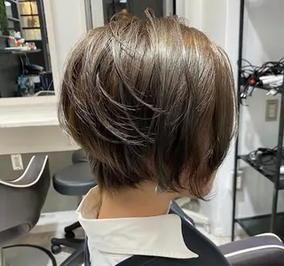 ショート カラー jill by gisel＿奥家のヘアスタイル