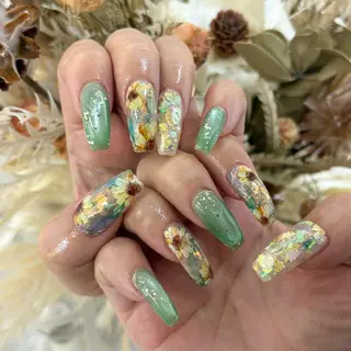 ネイル Basic町田本店 Suzunaのネイルデザイン