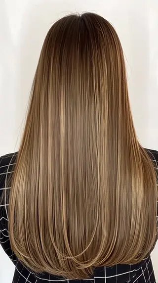 カラー 束感まつぱ🥑🤍 NATUKI🤍のマツエク・マツパデザイン