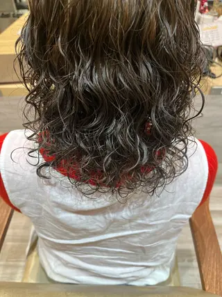 ミディアム カラー パーマ レイヤー/顔まわり 透明感カラー柳澤優名のヘアスタイル