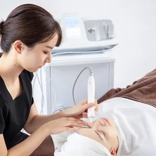 PLATINUMFEEL所属・ガンコなコリ専門‼︎ 下村ひとみのエステ・リラクイメージ