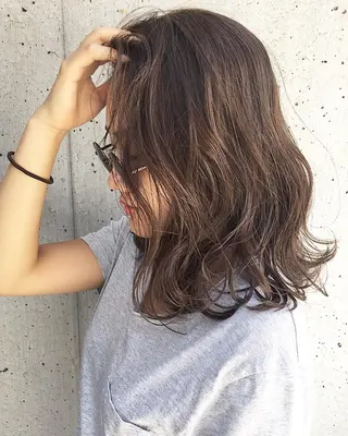 ミディアム カラー パーマ ヘアアレンジ メンズ キッズ ネイル マツエク・マツパ 韓国風×透明感カラー 髪質改善オタベシンヤのヘアスタイル
