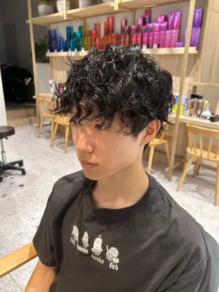 パーマ メンズ ♡ハイトーン★ ネイル/しの♡のヘアスタイル