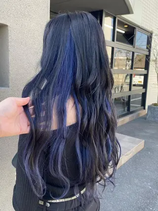 ロング maco 艶感ハイトーン🦋のヘアスタイル