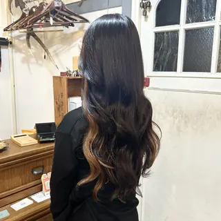 BRITS 渡辺 菜々子のヘアスタイル