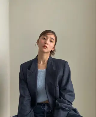 カラー ウエチ モモカのヘアスタイル