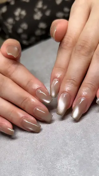 ネイル 関山 志乃のネイルデザイン