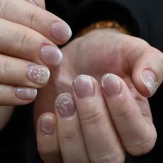 ネイル nuu 栄  /  シェアサロン所属・nuu栄 ユキ / 大人ニュアンスのネイルデザイン