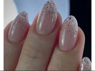 ネイル jojoネイル所属・チョウ チョウのネイルデザイン