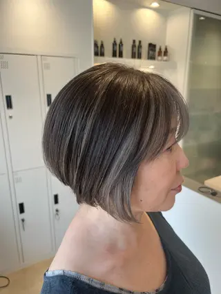 ショート カラー acot所属・並木 萌子のヘアスタイル