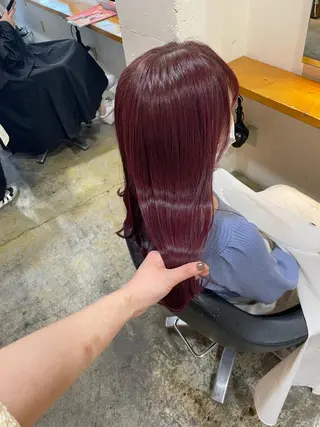 セミロング カラー MIOベージュカラー 柔らかいカラーのヘアスタイル