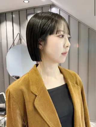 ショート カラー 伊藤 優里のヘアスタイル