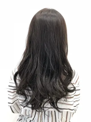 カラー ショート/白髪ぼかし 君和田若菜のヘアスタイル