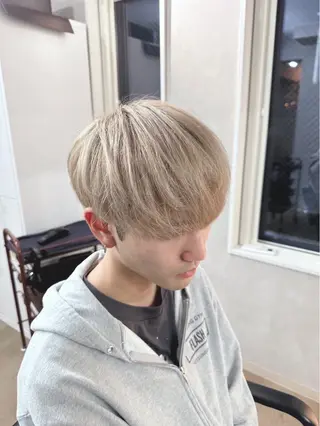 カラー メンズ 山田 誠也のヘアスタイル