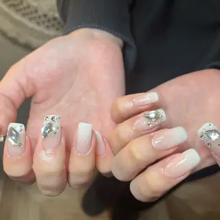 ネイル Amber21.所属・Nagahama Akariのネイルデザイン