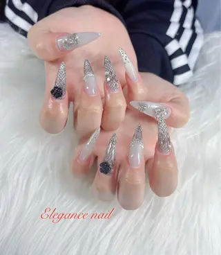 ネイル Elegance Nail所属・Elegance Nail本厚木店舗のネイルデザイン
