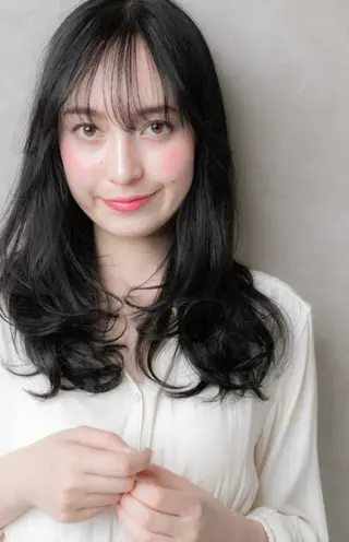 ロング カラー パーマ 似合わせ✨透明感🫧 佐藤優斗のヘアスタイル