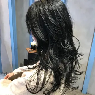 セミロング 所渉/韓国レイヤー /ウルフカットのヘアスタイル