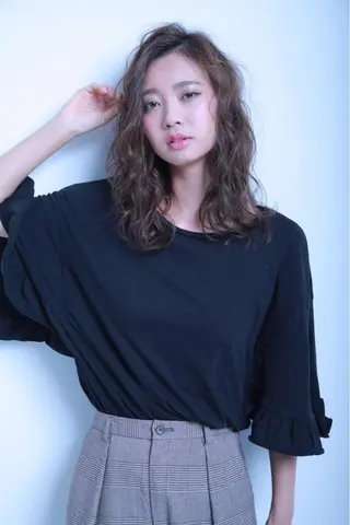 セミロング カラー ヘアアレンジ knock【ノック】所属・烏丸韓国ヘア🇰🇷 ayaka🎀のヘアスタイル