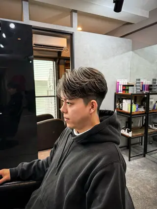 ショート カラー パーマ ヘアアレンジ メンズ NUMBER.12所属・【メンズ専門美容師】 NUMBER.12のヘアスタイル