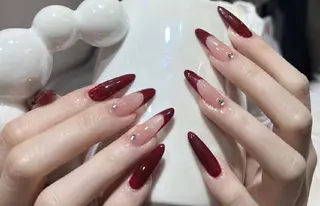 ネイル 小島 阿佑美のネイルデザイン