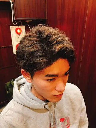 ショート メンズ プレミアムバーバー赤坂所属・野川 純麗のヘアスタイル