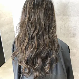 ロング カラー MiL所属・✨ハイトーン✨ 濱田知孝のヘアスタイル