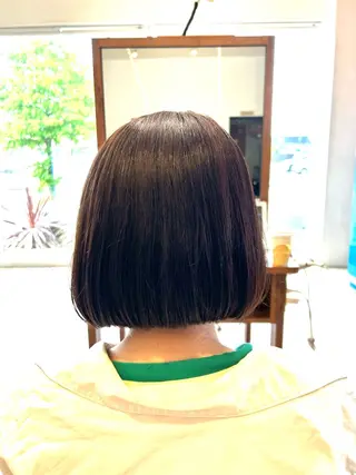 ミディアム 高橋 彩のヘアスタイル
