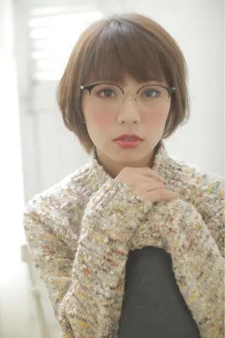 ショート カラー パーマ エイト ウメダのヘアスタイル