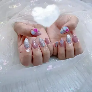 ネイル パーツ全部¥110 サロンミミのネイルデザイン