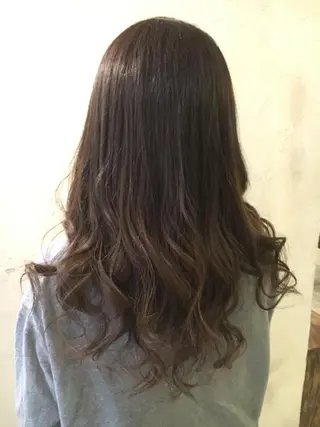 ロング カラー LoRE hair 四条河原町　西尾友里のヘアスタイル