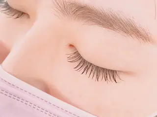 マツエク・マツパ private salon eyes所属・EYES YUNのマツエク・マツパデザイン