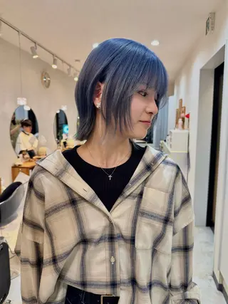 ショート カラー コイデ リュウセイのヘアスタイル