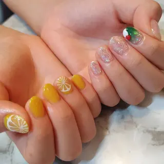 ネイル ジェヌインネイル 河内のネイルデザイン