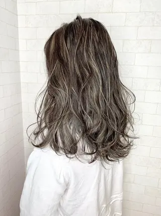 ロング カラー 神野 雅樹のヘアスタイル