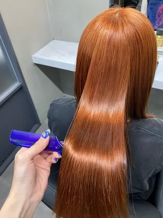 ロング ブリーチ/インナー カラー/長峯美羽のヘアスタイル