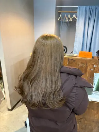 カラー Trip 香椎所属・Trip/ AYUのヘアスタイル