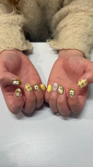 ネイル 吉川明花 【パラジェル専門店】のネイルデザイン