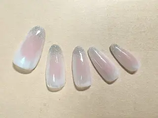 ネイル Nailsalon Graciasのネイルデザイン