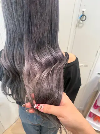 ロング 艶髪/ハイトーン ️🫧rino🫧のヘアスタイル