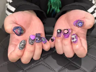 ネイル MARUCHU SAE👽のネイルデザイン