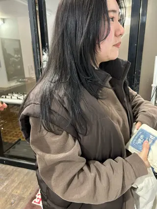 セミロング Yui. ハイトーン/パーマ/のヘアスタイル