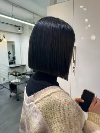 ショート 赤み無し柔らかカラー 【梅田】madokaのヘアスタイル