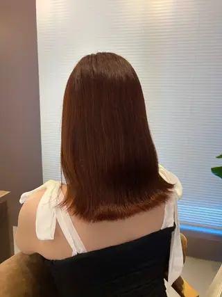 ミディアム Iris by artina 武蔵小杉店【イリス バイ アルティナ】所属・🎼レイヤー/顔周り カット/nene♬のヘアスタイル