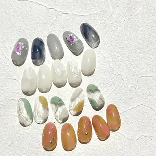 ネイル Elegancia. Hiromiのネイルデザイン